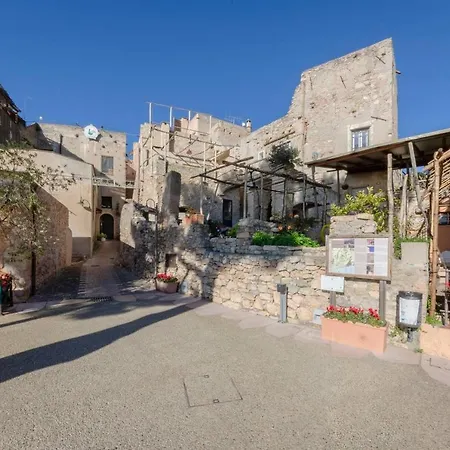 Altido Exclusive With Rooftop Jacuzzi&view In Verezzi Casa vacanze Borgio Verezzi