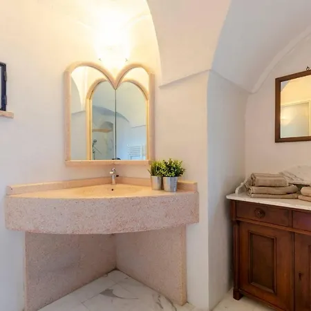 Altido Exclusive With Rooftop Jacuzzi And View In Verezzi