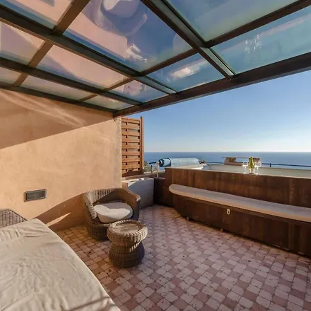 Altido Exclusive With Rooftop Jacuzzi And View In Verezzi *