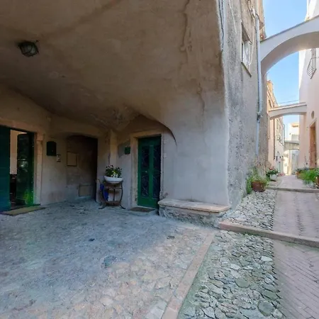 Altido Exclusive With Rooftop Jacuzzi And View In Verezzi * Borgio Verezzi