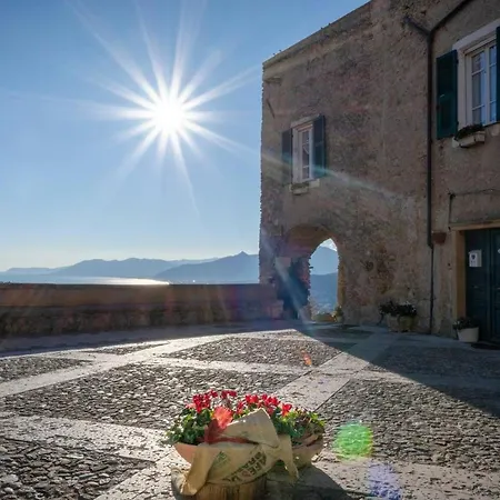 Altido Exclusive With Rooftop Jacuzzi And View In Verezzi Holiday home